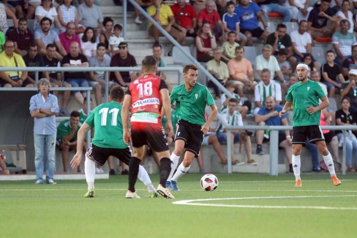 Victoria del Córdoba CF en Puente Genil