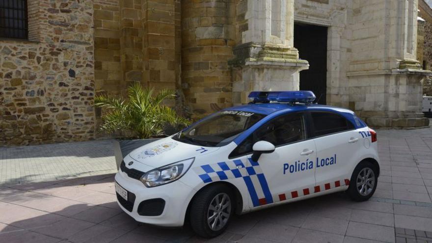 Sancionado tras negarse a abandonar un bar de Benavente e insultar a dos policías