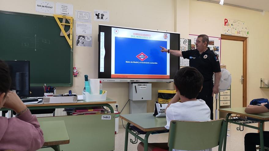 Un policía local de Olivenza gana la ‘Medalla de plata a la Educación Vial’