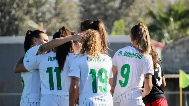 El Córdoba CF Femenino aprieta por la permanencia ante el Athletic Club B