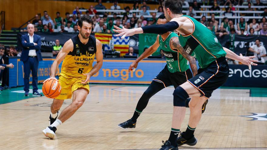 El CB Canarias sobrevive a la baja de Huertas y jugará las semifinales contra el Valencia
