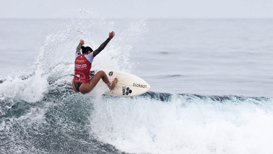 El VII Open LPA Surf City se estrena en Gran Canaria con actuaciones destacadas de Lucía Machado y Conor Donegan