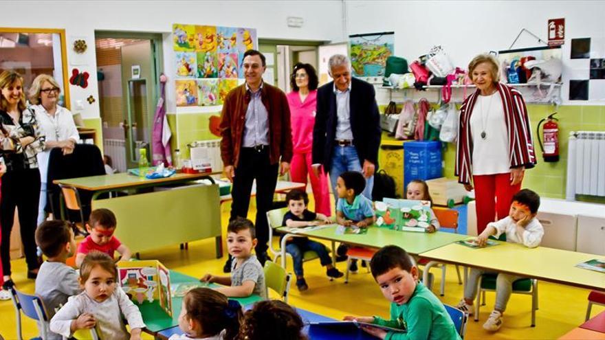 El secretario de educación visita el colegio pizarro