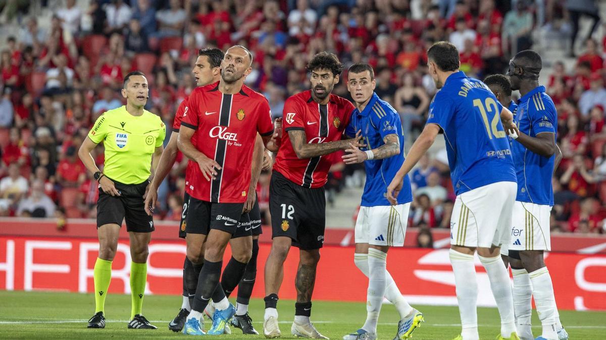 Descenso RCD Mallorca | Desbandada a la vista en el Mallorca tras el descenso