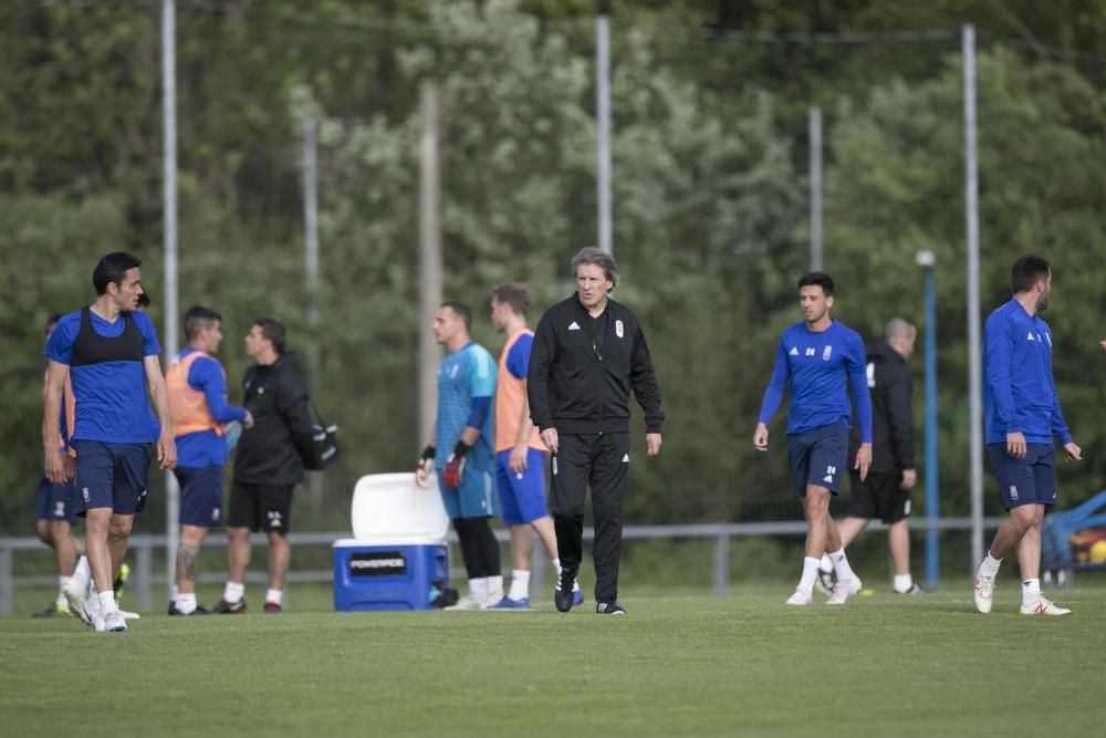 Primer día de Egea en el Oviedo tras su vuelta.