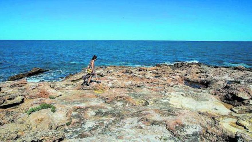 sERRA D’ IRTA donde la  tierra se funde con el mar