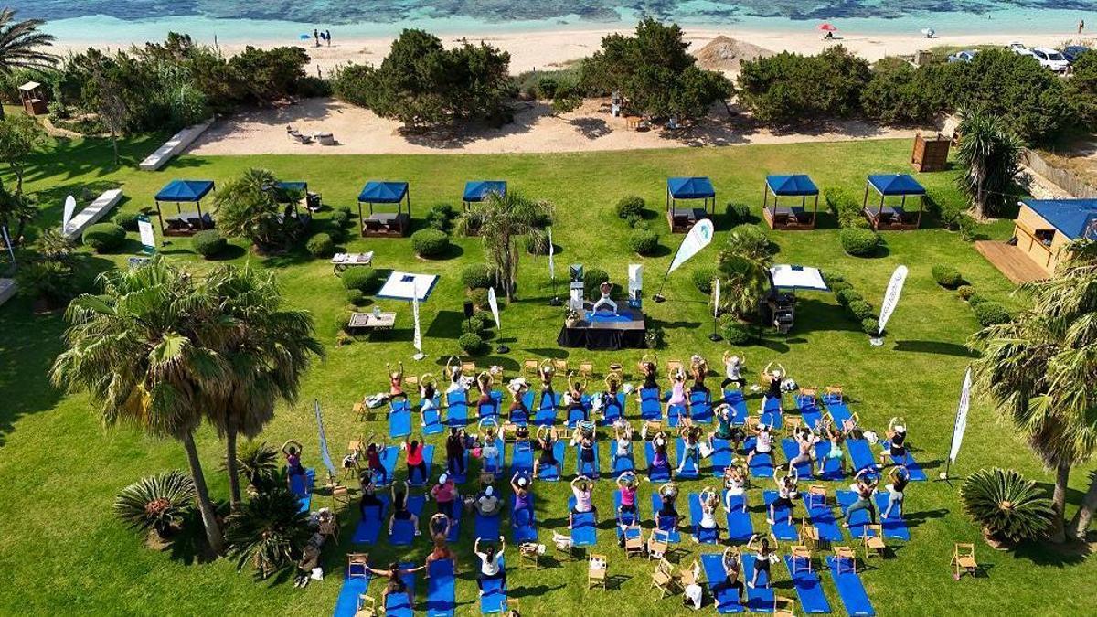 Una clase en la última edición de Formentera Zen