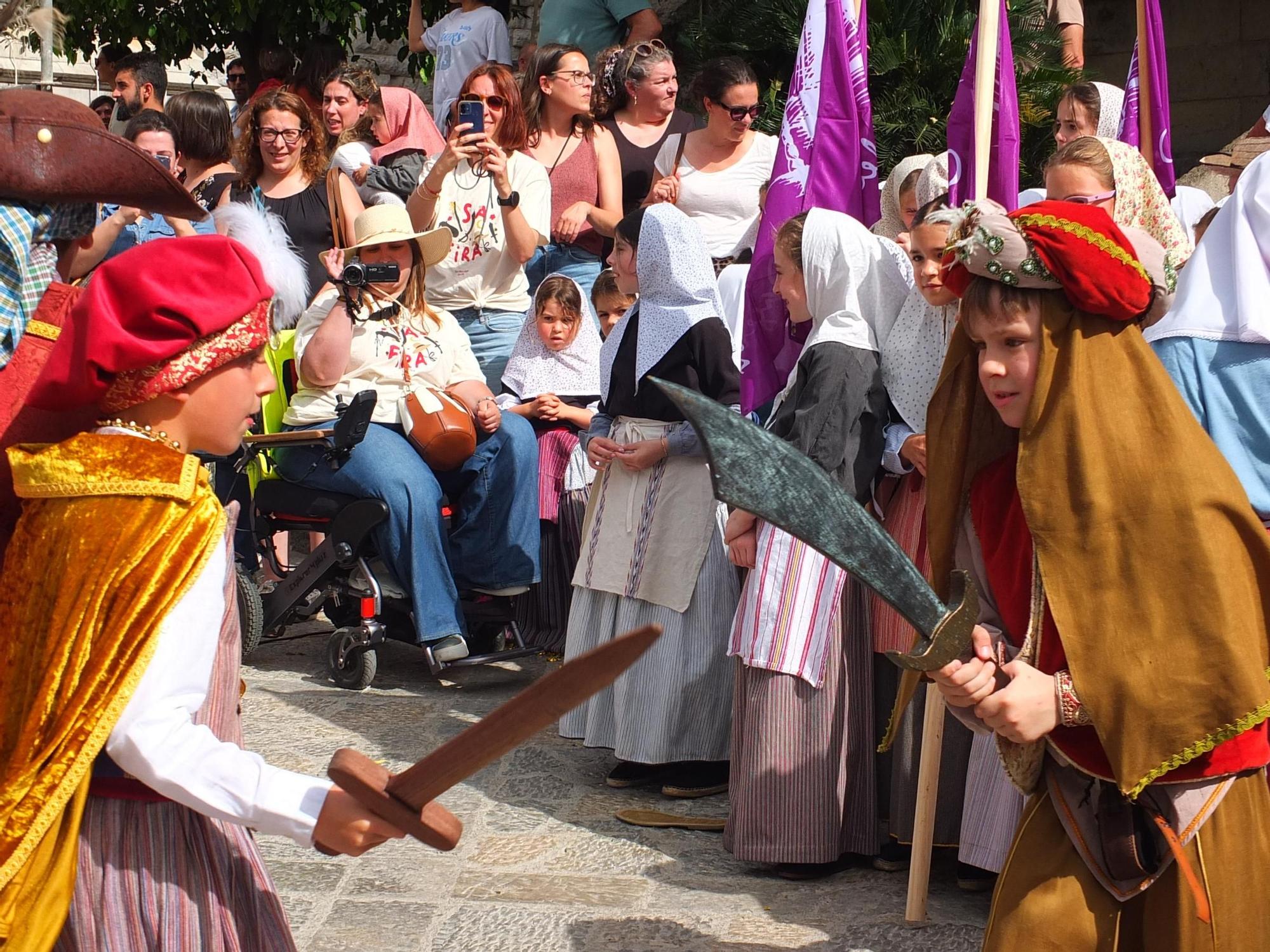 Las imágenes del primer Firó infantil de Sóller