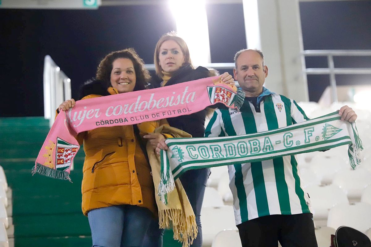 Las imágenes de la afición del Córdoba CF - Pontevedra