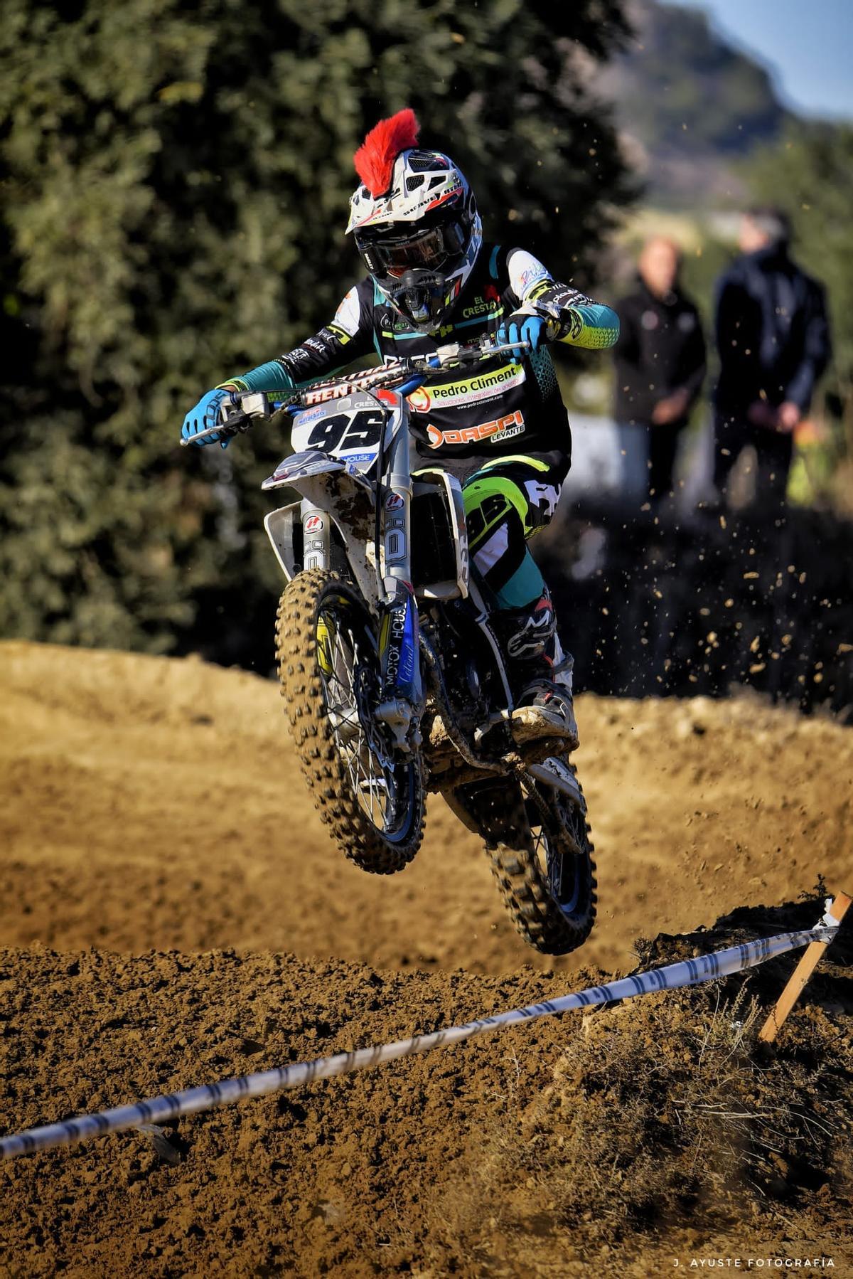 Hugo Climent Roig, campeón de la Comunitat Valenciana de motocross