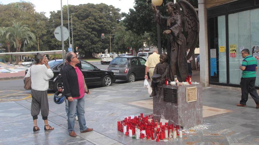 Recuerdo al policía fallecido en prisión en el caso Cala Cortina.