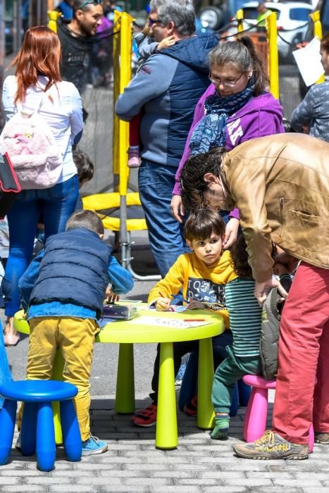 TELDE. SAN GREGORIO. TELDE. Telde cambia la hora. En la zona comercial abierta de San Gregorio se celebra el cambio de hora con diversas actividades. Hay ludoparque gigante, tiro con arco para niños, feria de artesanía, karts, entre otros.  | 30/03/2019 | Fotógrafo: Juan Carlos Castro