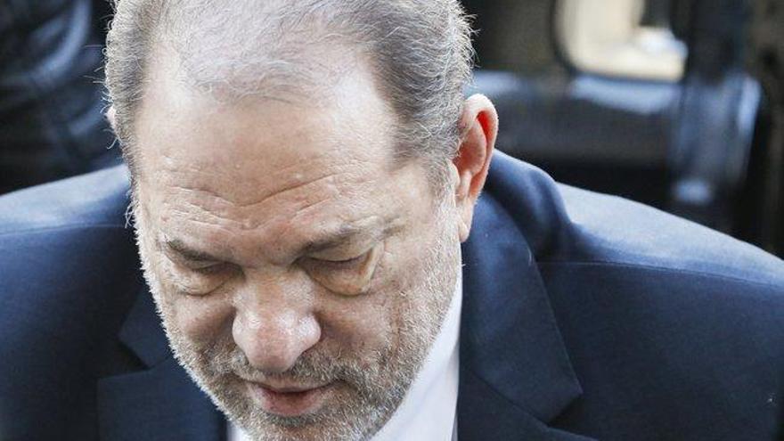 Weinstein hospitalizado por palpitaciones cardiacas tras veredicto de culpabilidad