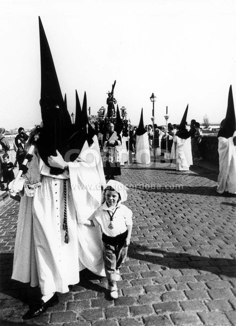 Hermanos Nazarenos en los Ochenta