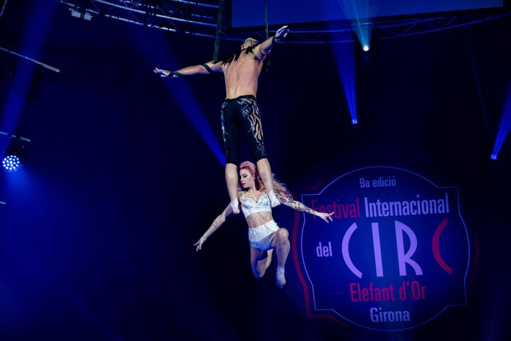 Espectacle Vermell - Festival de Circ de Girona 2020