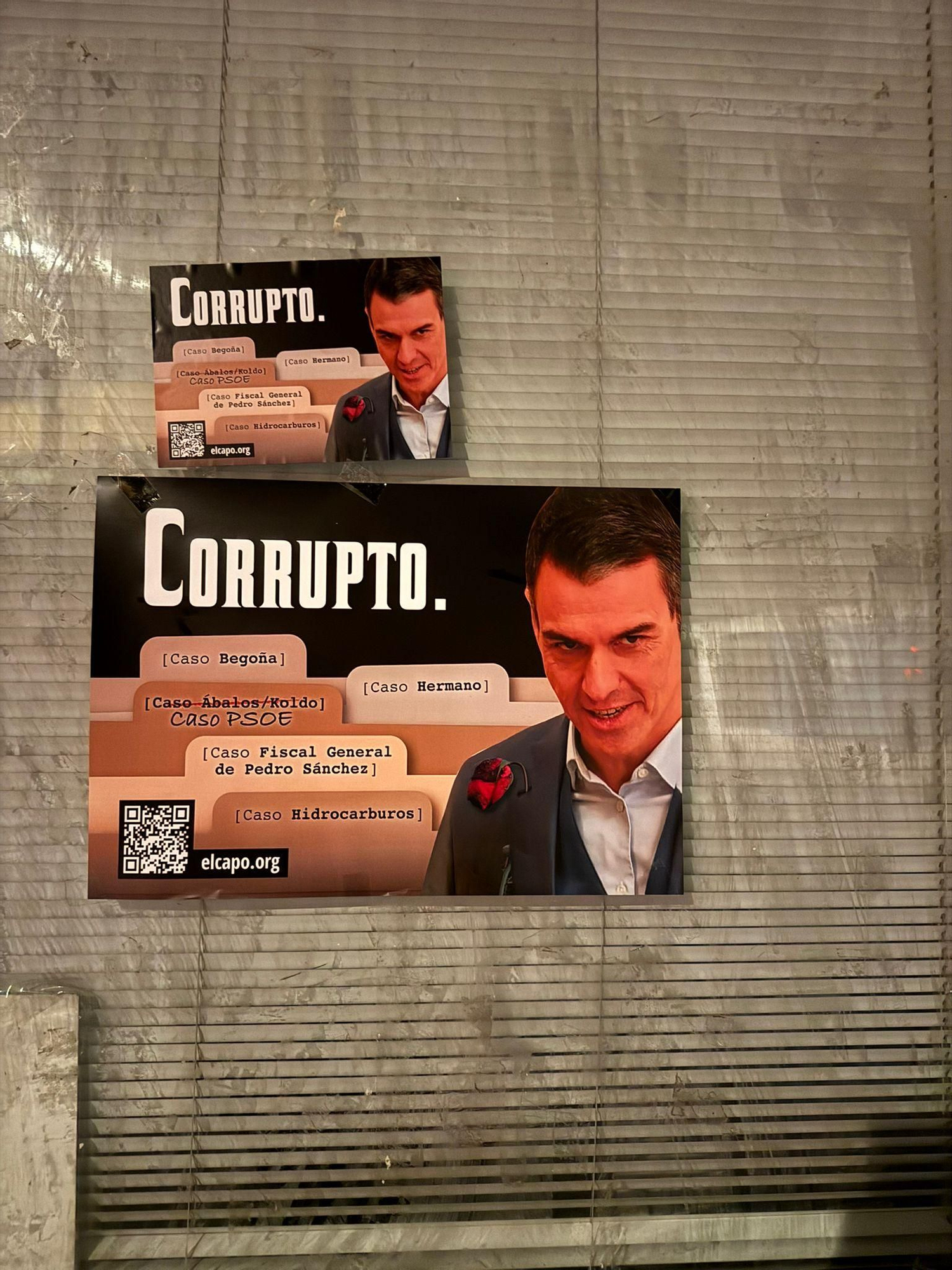 Galería de fotos: Castellón amanece plagada de pancartas en las que se señala a Pedro Sánchez como "corrupto"