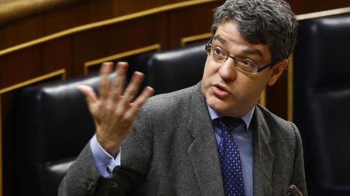 Álvaro Nadal, ministro de Energía, durante el pleno del Congreso de los Diputados de ayer.