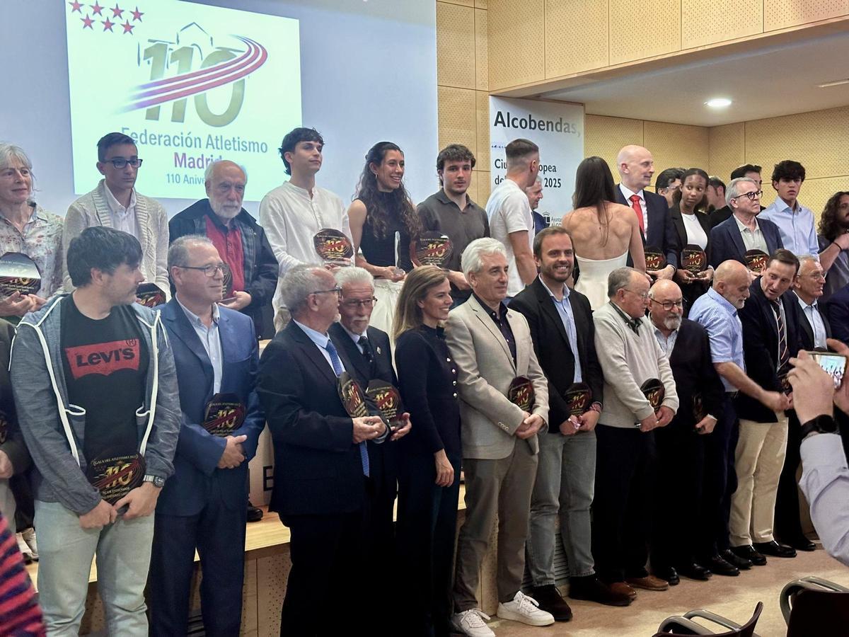 Arganda, premio fomento del deporte en la Gala de la Federacion de Atletismo de Madrid.