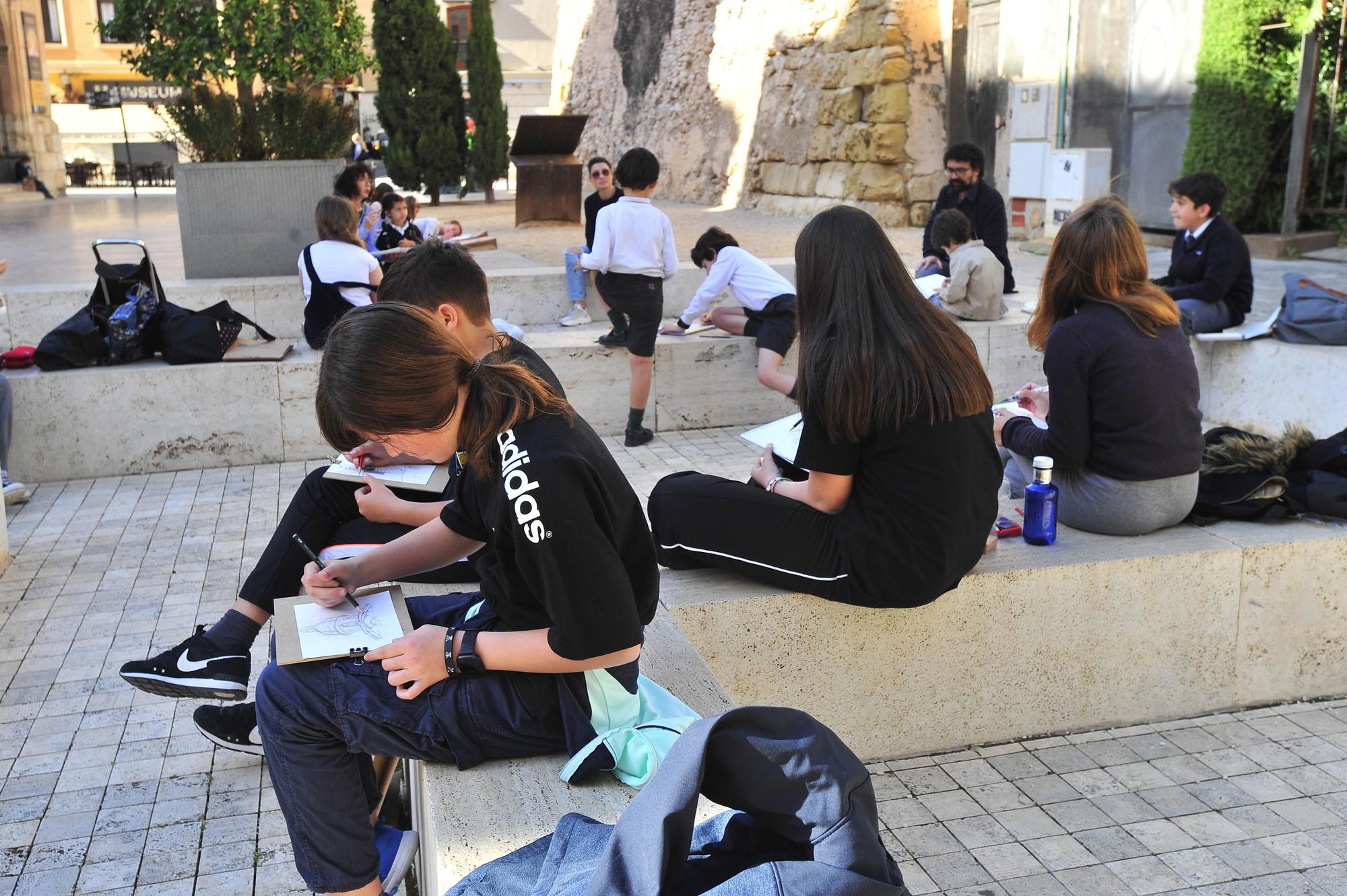 8º Encuentro de Dibujantes Urbanos en Elche, Dibujando entre Palmeras.