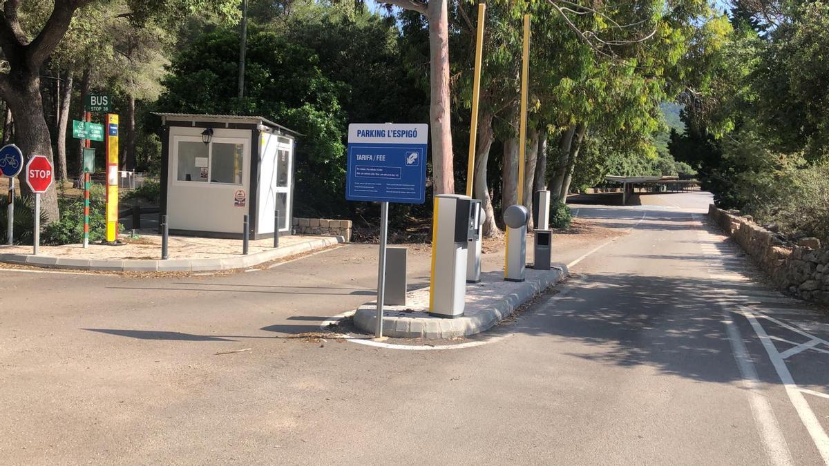 Una imagen de la entrada del aparcamiento de Formentor.