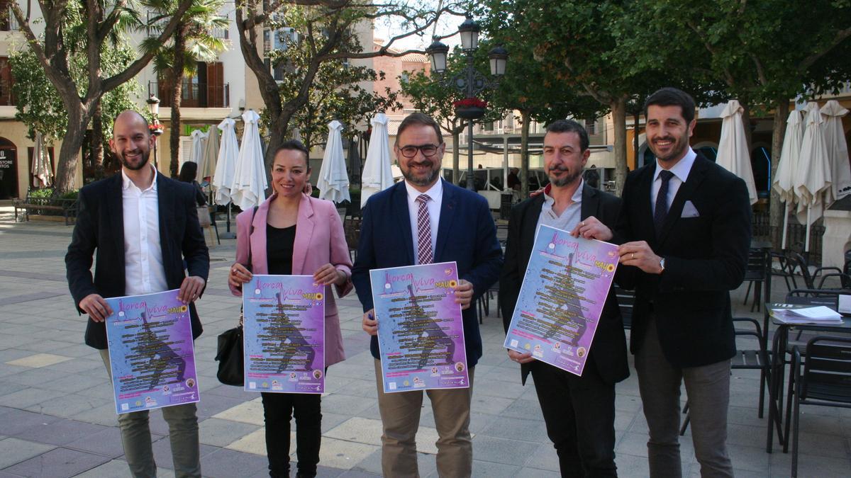 José Ángel Ponce, Águeda Méndez, Diego José Mateos, Francisco Navarro y Jesús Abellaneda, durante la presentación.