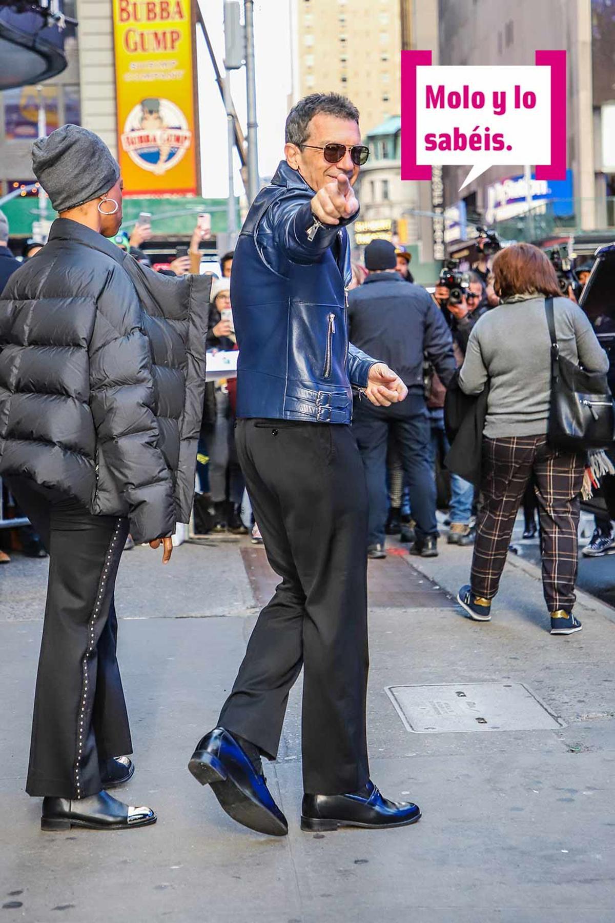 Antonio Banderas con bocadillo Cuore