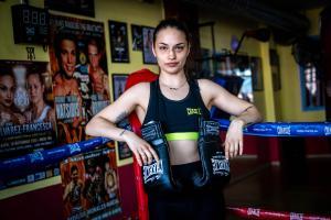 Tania Álvarez, la boxeadora que aspira a ser campeona de Europa