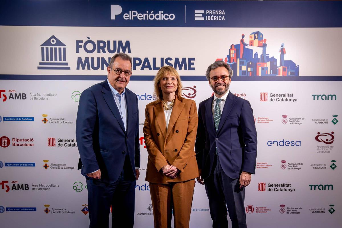 Albert Sáez, director de EL PERIÓDICO; Lluïsa Moret, alcaldesa de Sant Boi de Llobregat y presidenta de la Diputació de Barcelona, y Aitor Moll, consejero delegado de Prensa Ibérica.
