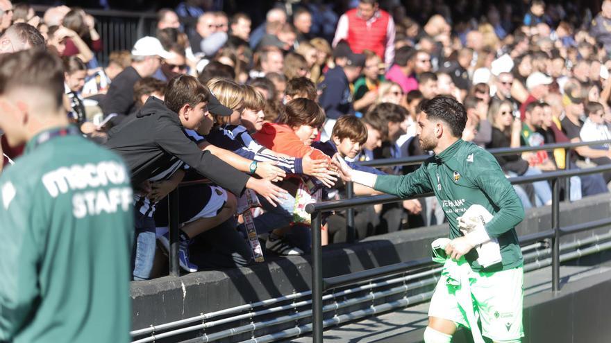 Galería | La victoria contra el Atlético Baleares, con más de 12.000 espectadores, en imágenes