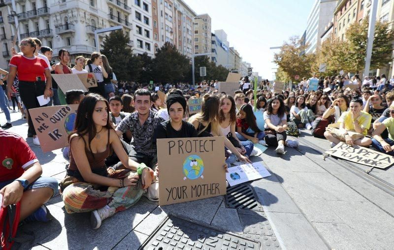 Manifestación por el clima en Zaragoza