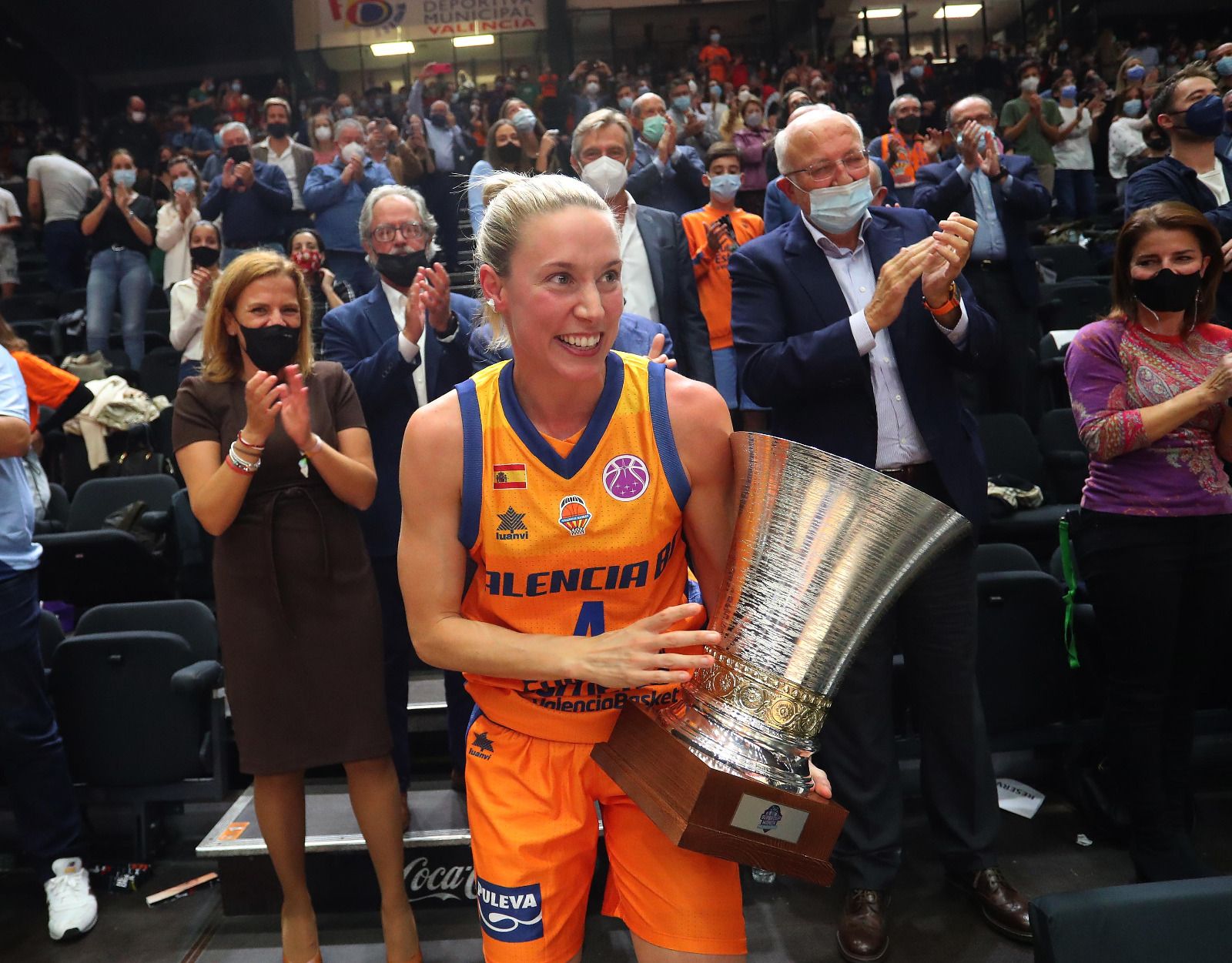 El Valencia Basket conquista la Supercopa de Europa (75-68)