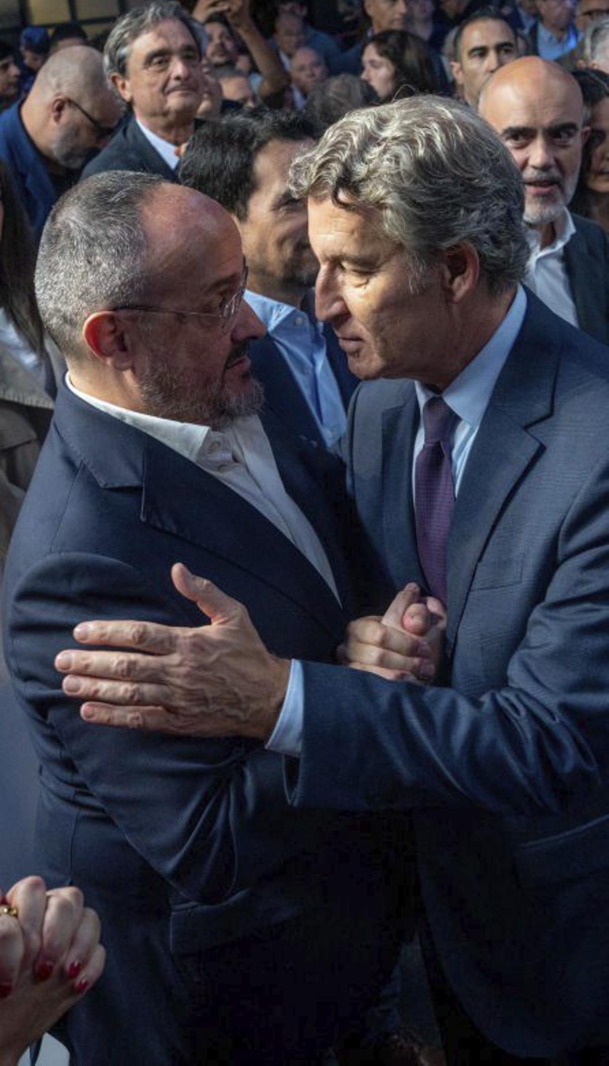 Feijóo i Fernández aparquen el seu xoc i exhibeixen sintonia