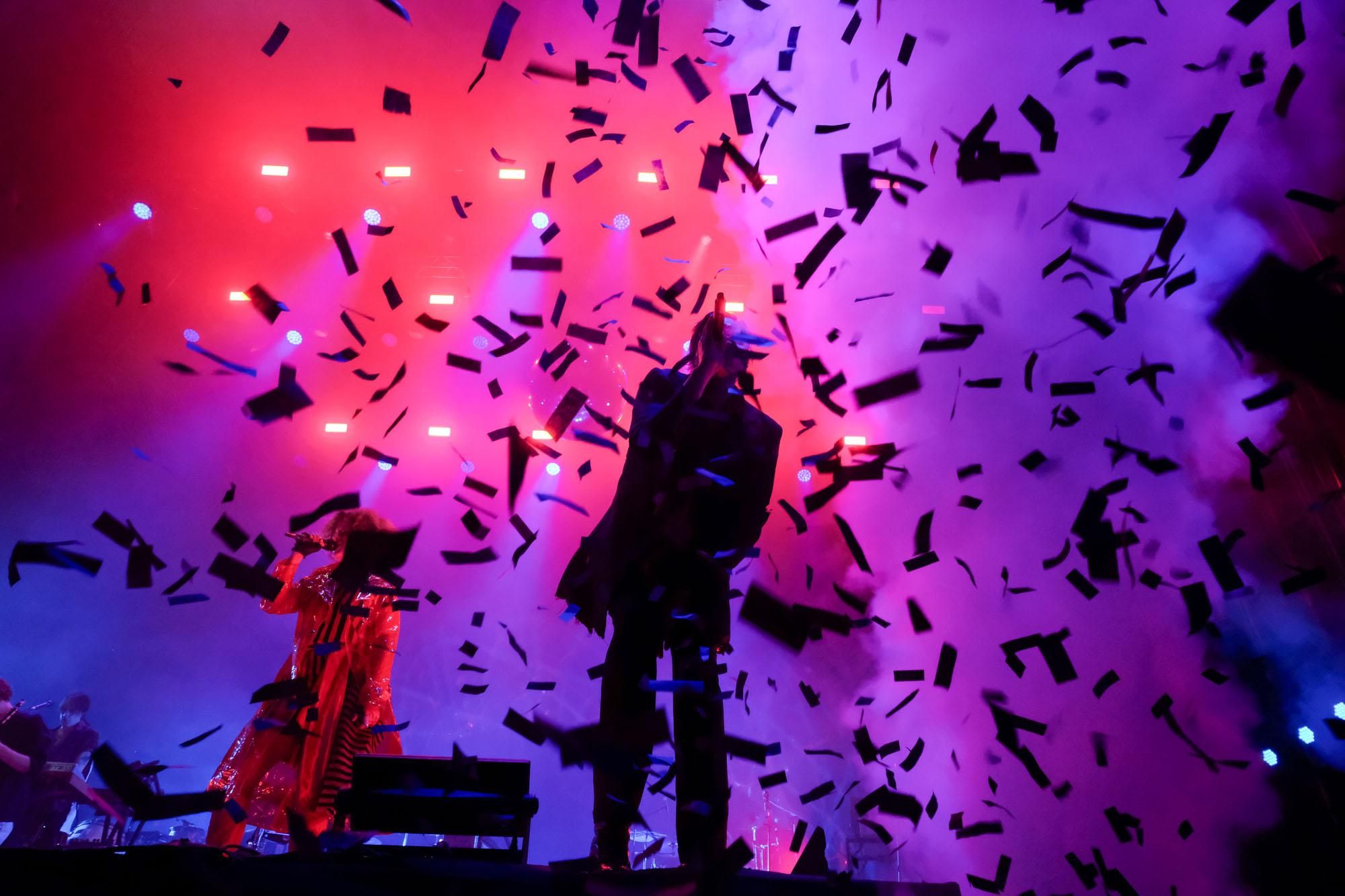 Primer día de conciertos en el Festival Cala Mijas 2023: Arcade Fire