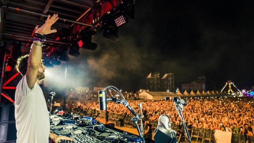 Reclaman casi 492.000 euros por el concierto suspendido de David Guetta en Santander