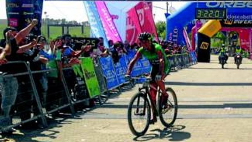 El extremeño Pedro Romero exhibe su clase en Córdoba