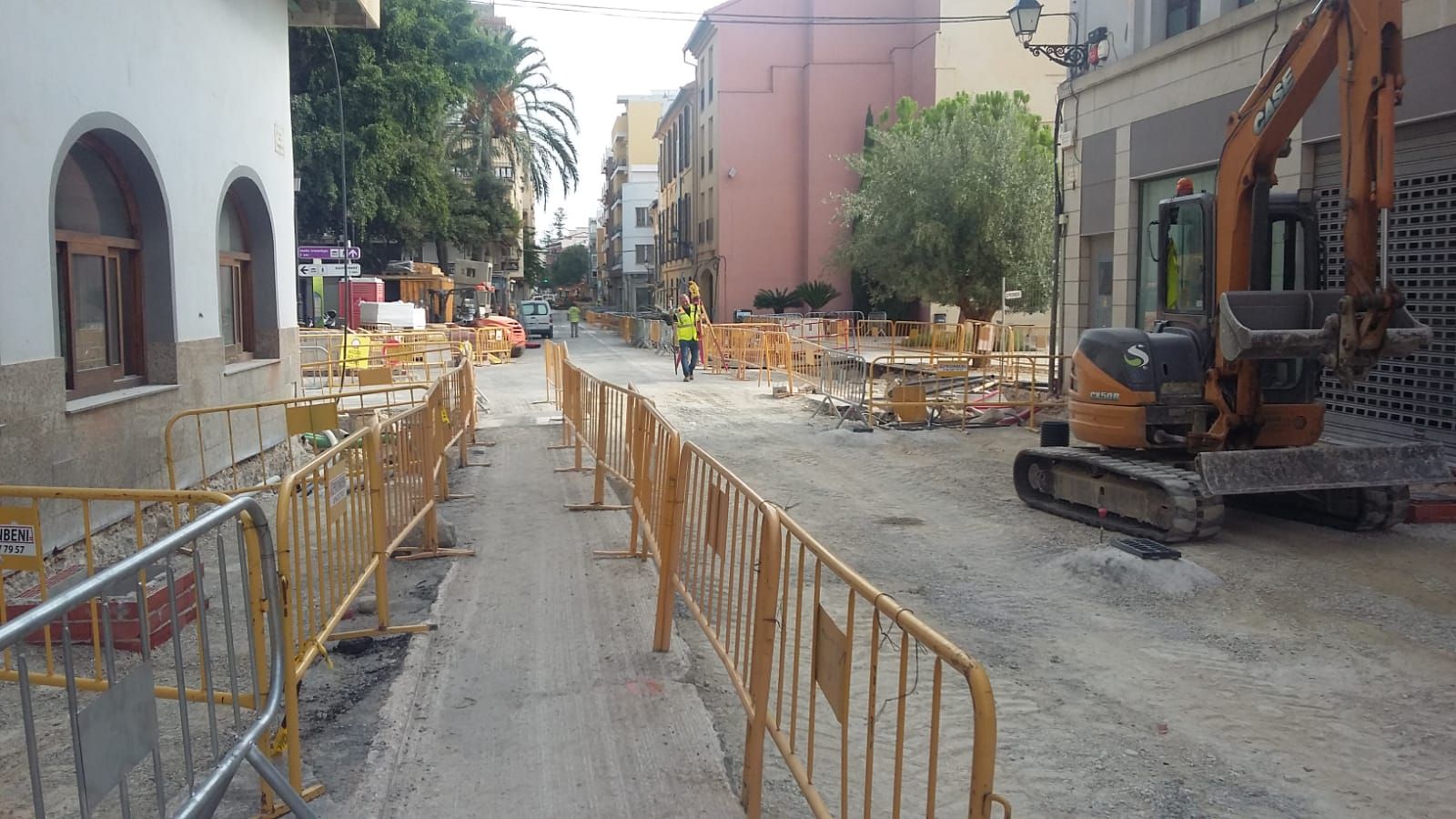 Así están las obras de las calles que rodean el Ayuntamiento de Gandia