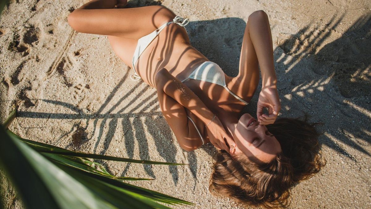 Ana Molina, dermatóloga: &quot;Un vaso de expresso, lo mejor para protegerte este verano&quot;
