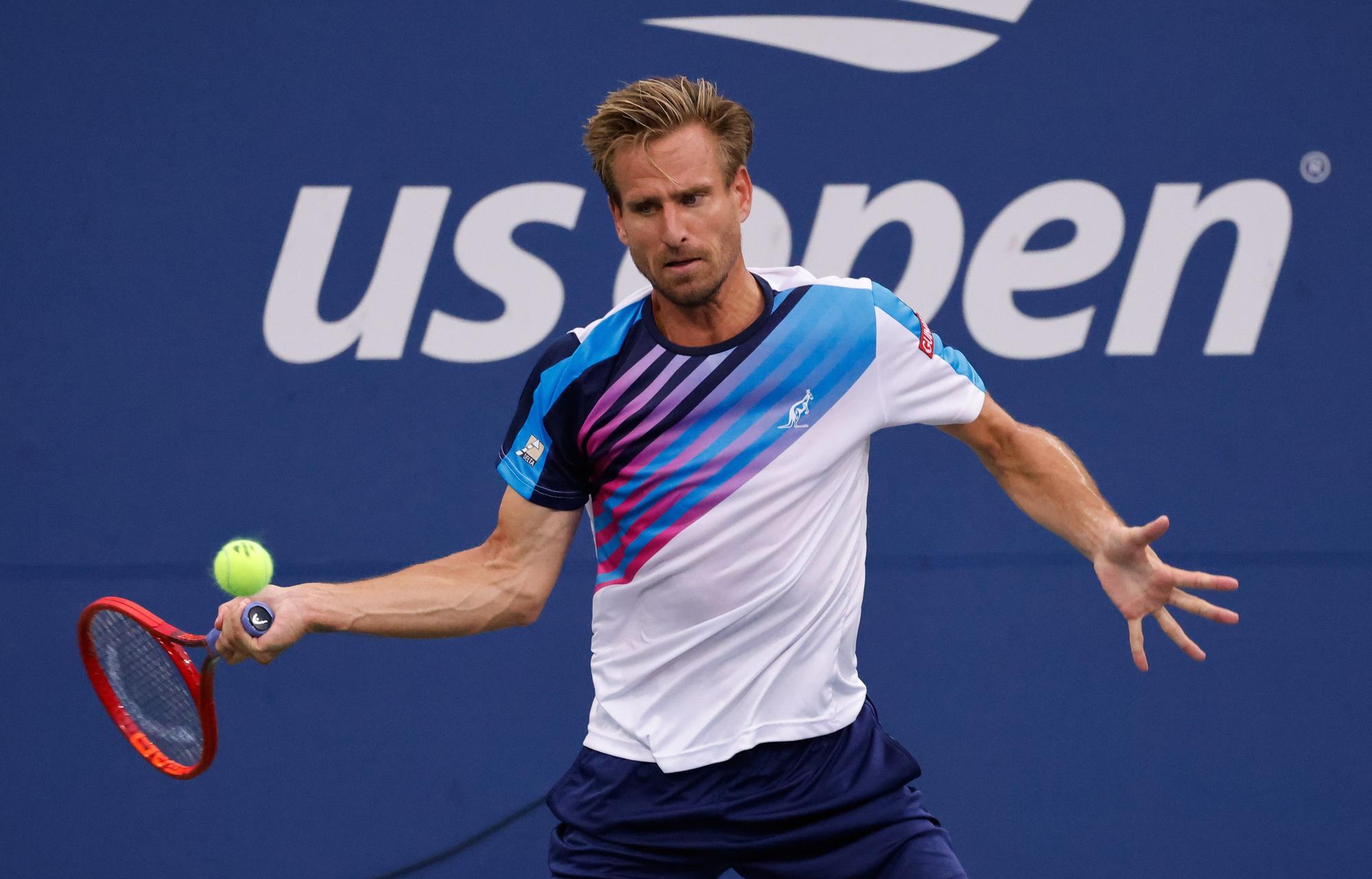 Carlos Alcaraz pasa a cuartos en el US Open