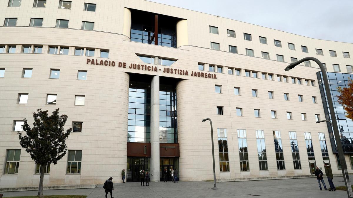 Imagen de la fachada del Palacio de la Justicia en Navarra.