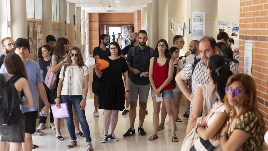 Educación adjudica destino a 21.800 profesores valencianos para el curso que viene