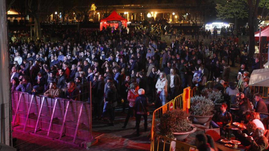 Els veïns del Barri Vell no volen que l&#039;Strenes es faci a la plaça de Sant Feliu