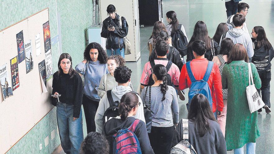 Axudas para o estudantado: a USC destina 90.000 euros de fondos propios