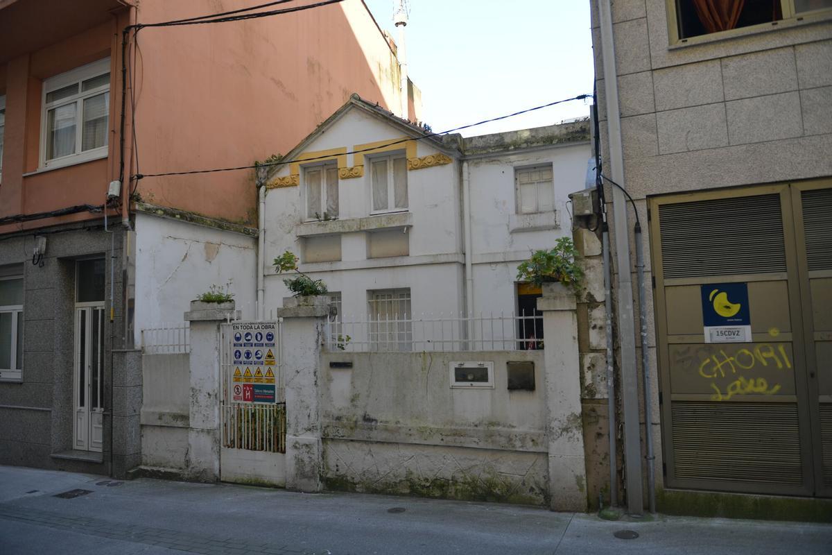 Edificio en el número 12 de la calle Observatorio, que fue retirado del catalogo de elementos de protección.