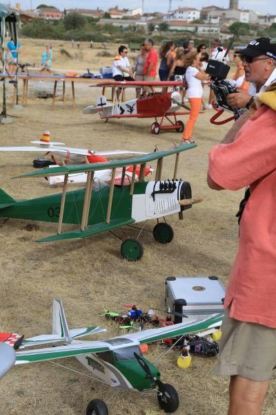 Exhibición de aeromodelismo en Bermillo de Sayago