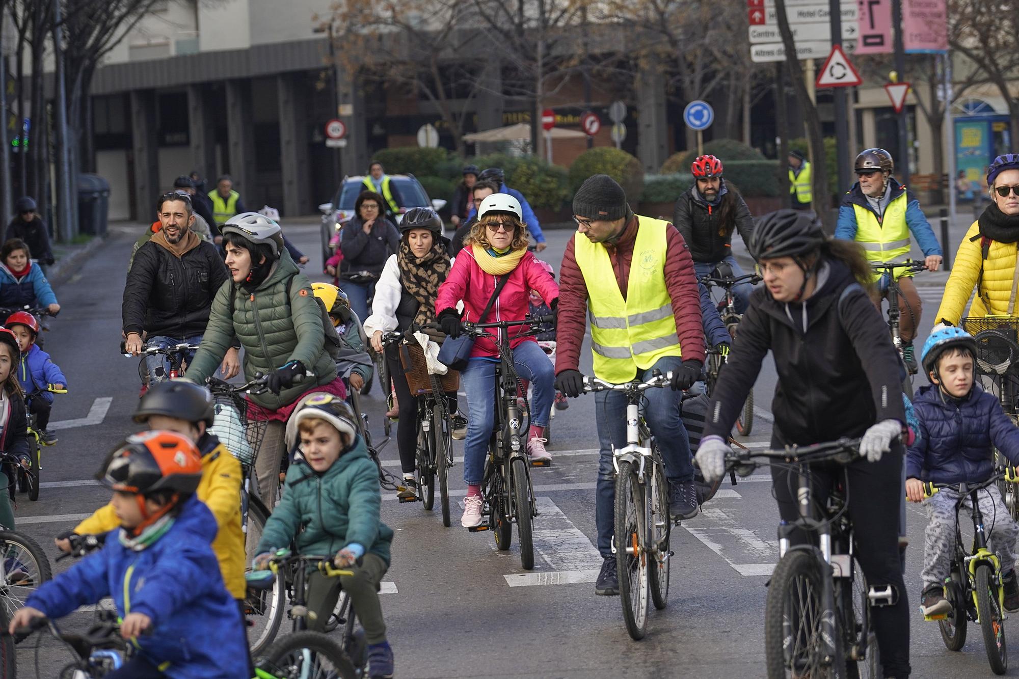 Mou-te en bici celebra la «Pedalada de Reis»