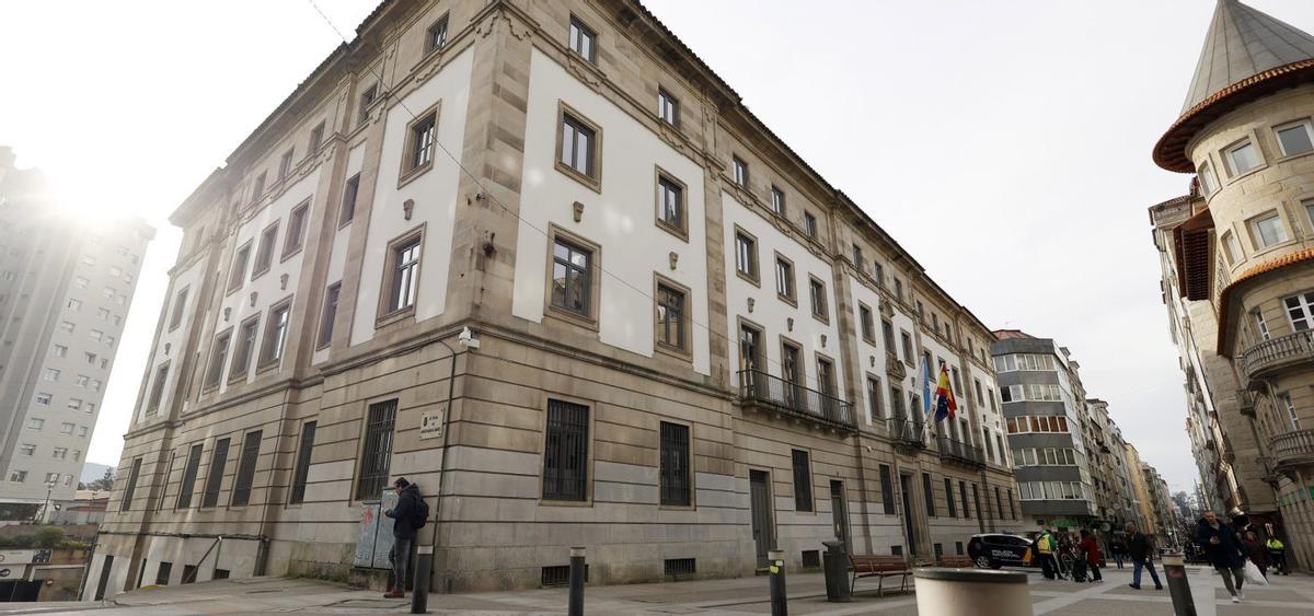 Fachada de la Audiencia de Pontevedra | GUSTAVO SANTOS