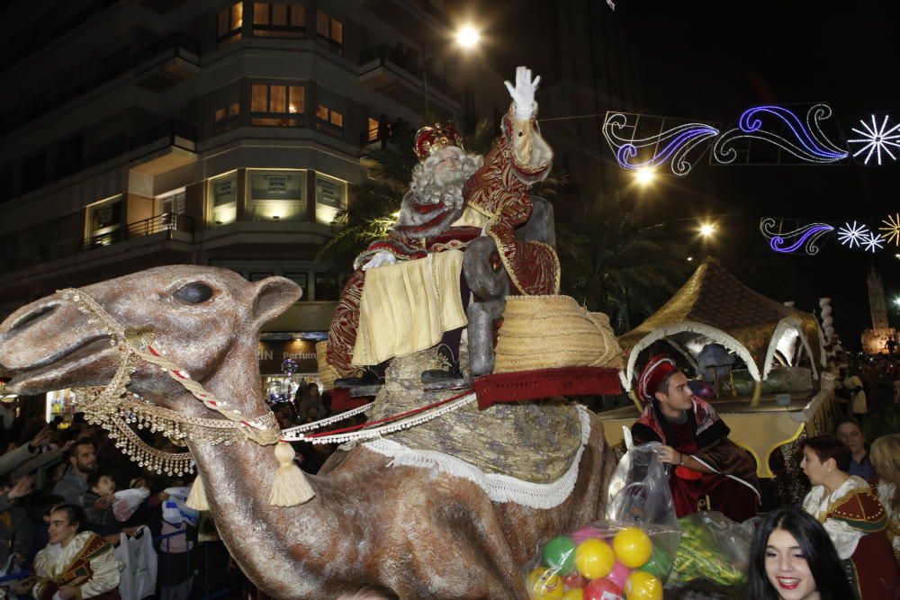 Cabalgata de los Reyes Magos en Alicante.