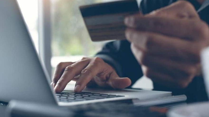 Endorsed the dismissal of a worker from the Canary Islands for the improper use of corporate card