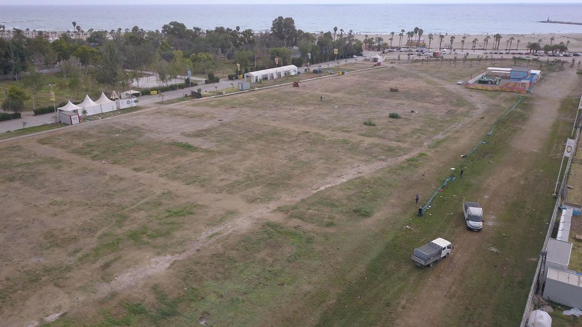 La extensión de la playa del Arenal abre muchas posibilidades de futuro.