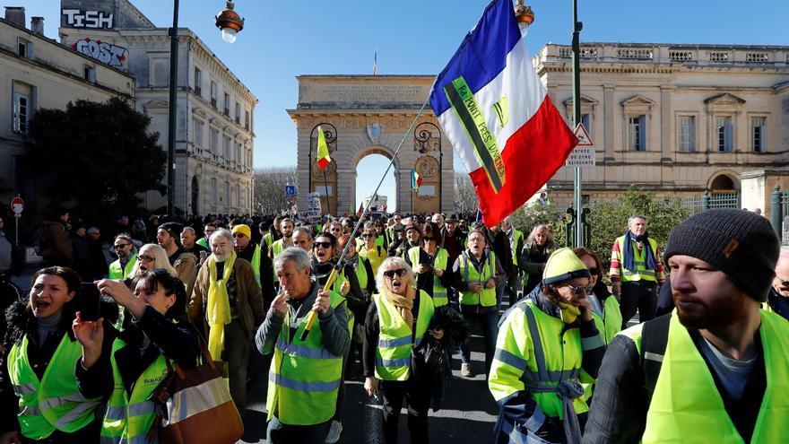 El retorno tímido de los &#039;chalecos amarillos&#039; en Francia